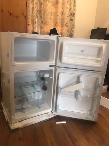 Comfee fridge freezer - fridge,