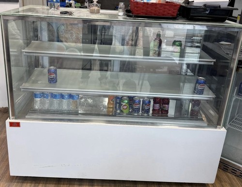 Displays fridge freezer - displays,