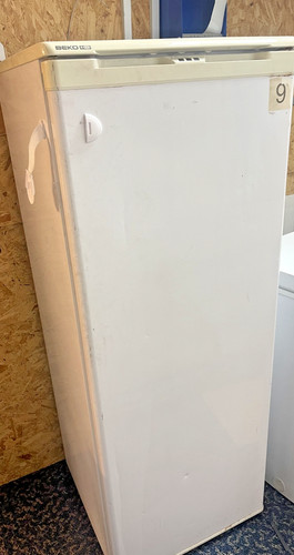 Beko fridge freezer used - freezer,