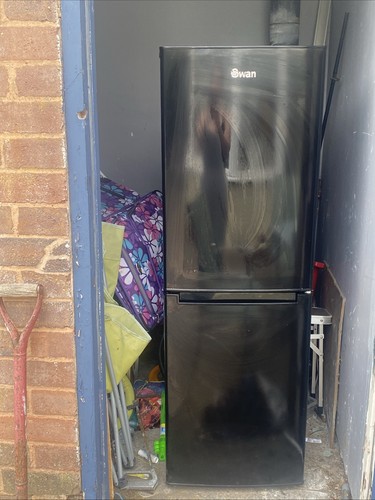 Small fridge freezer - small, nearly